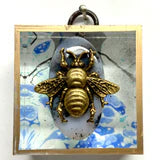 Load image into Gallery viewer, Museum Bee-Bee on Marble Paper