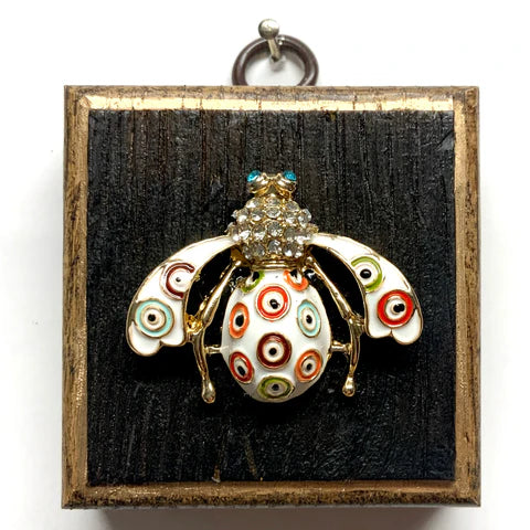 Museum Bee-White with Color circles