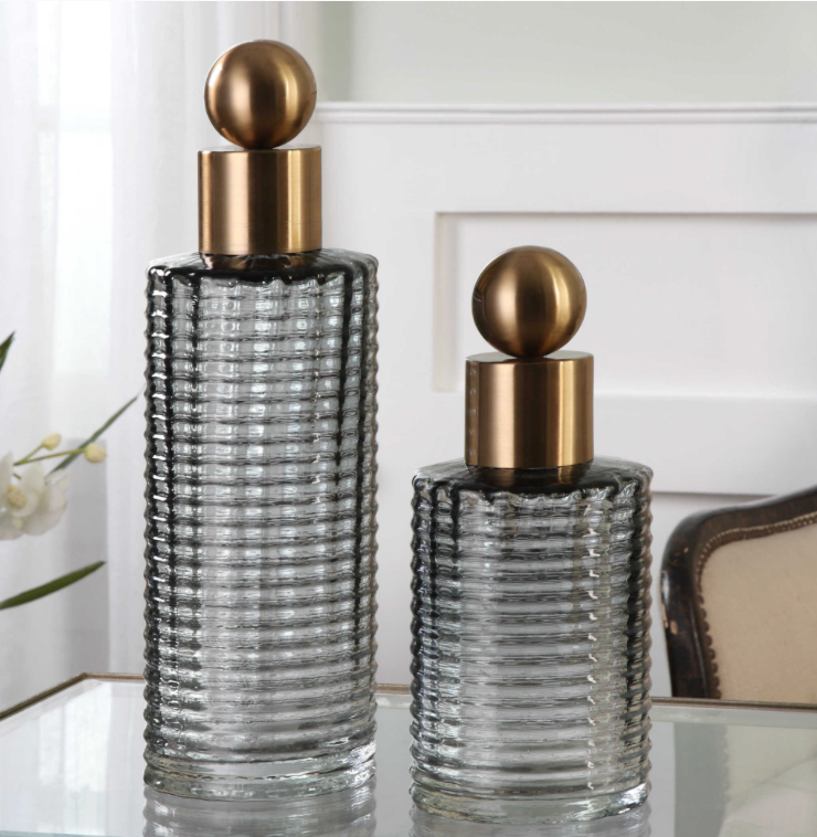Bottles with brushed brass top - Set of two