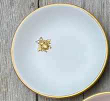 Load image into Gallery viewer, White accent dish with gold bee
