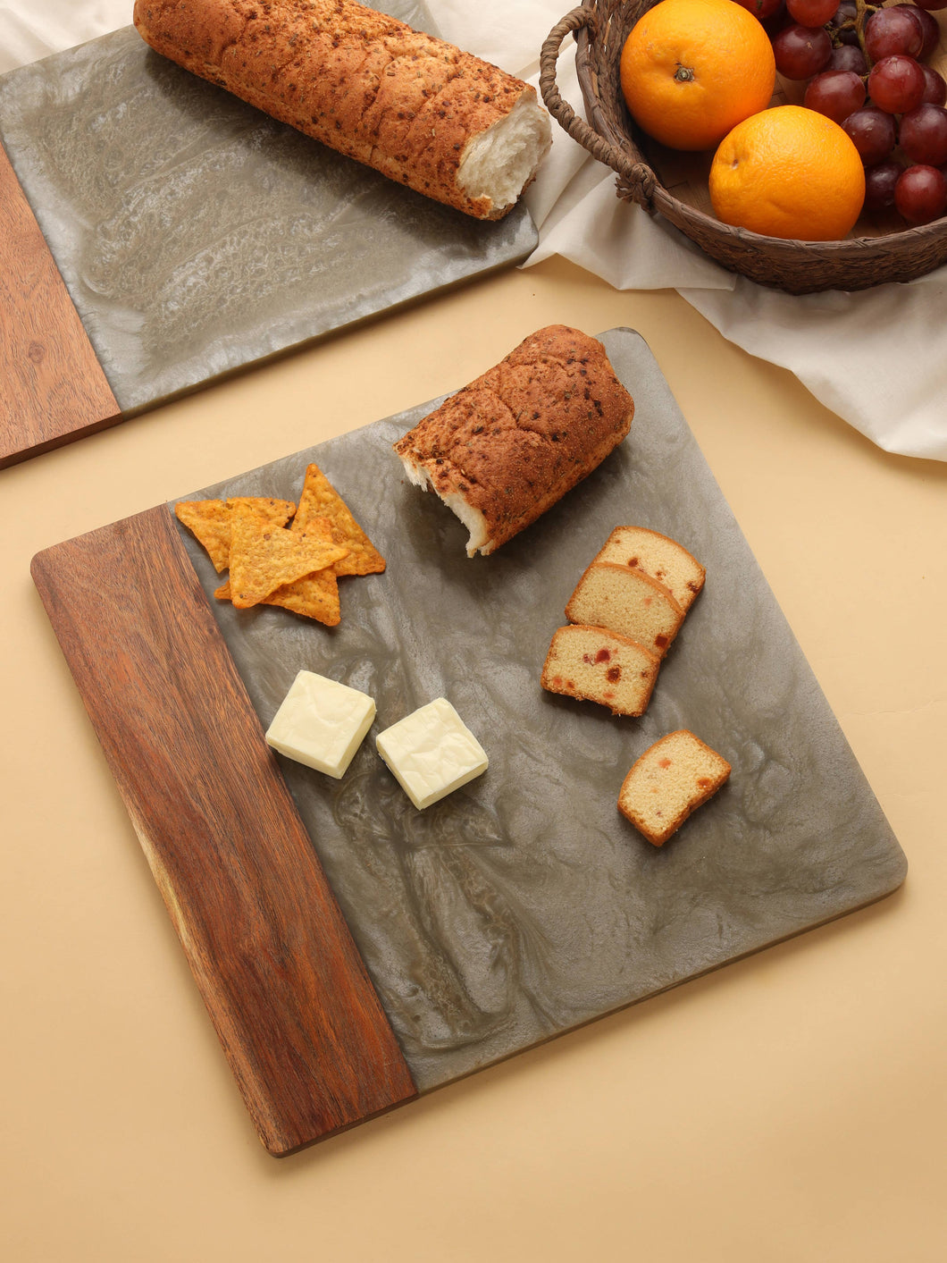 Brown Resin & Wood Cheese Board - Large